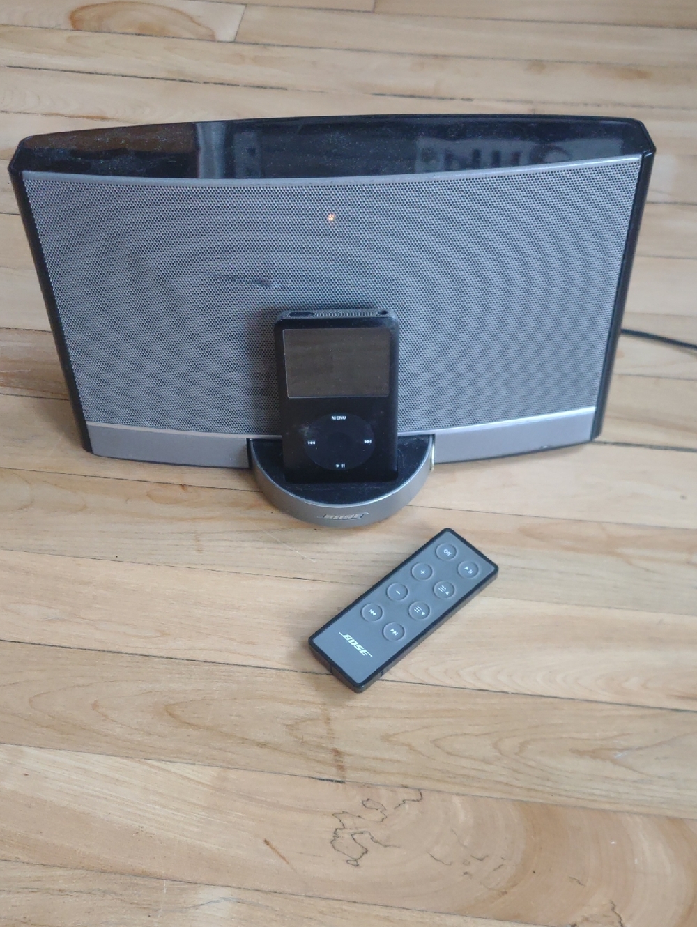 Bose Black and Silver Portable Speaker Dock with Remote